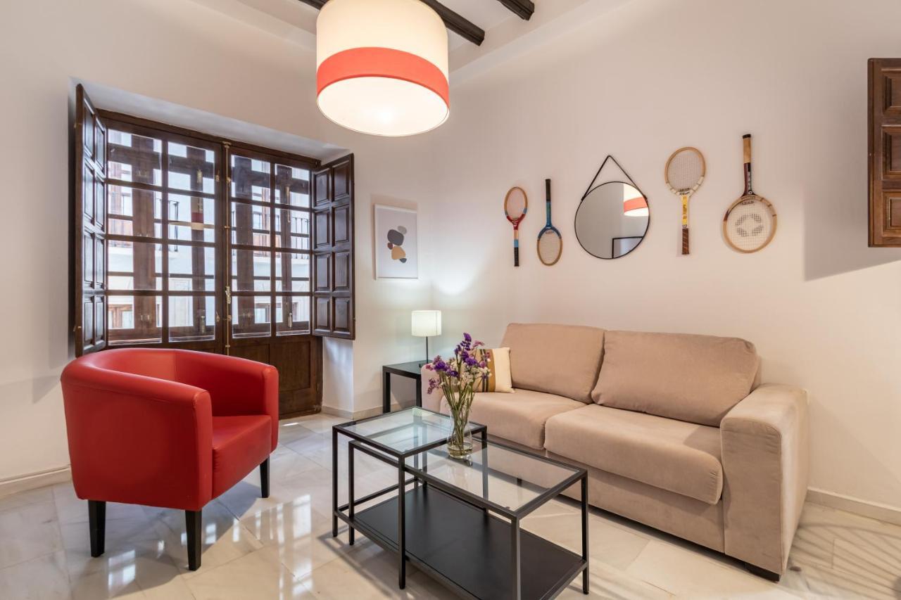 Bns Dauro Suites Granada Exteriör bild