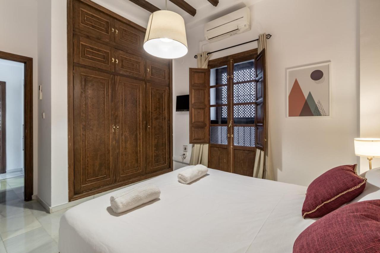 Bns Dauro Suites Granada Exteriör bild