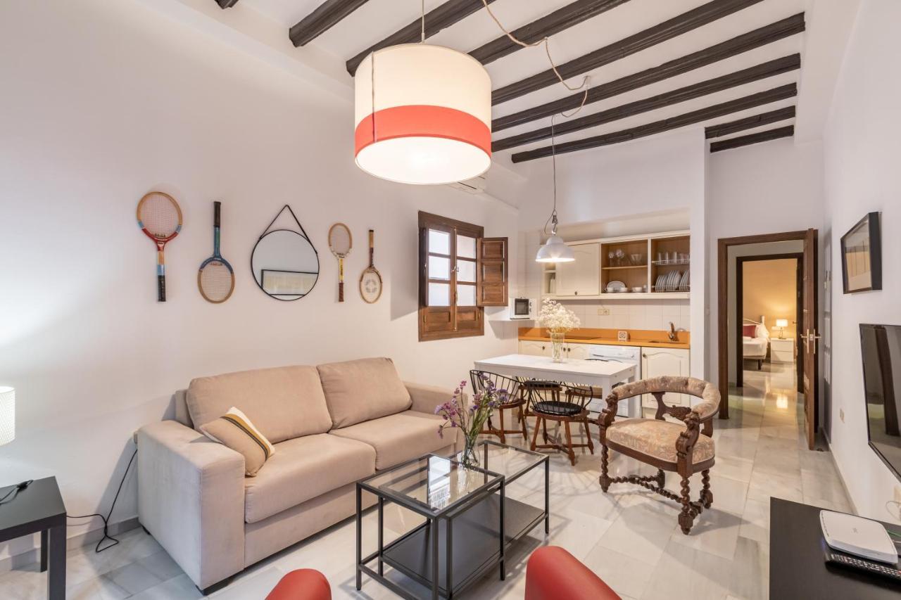 Bns Dauro Suites Granada Exteriör bild