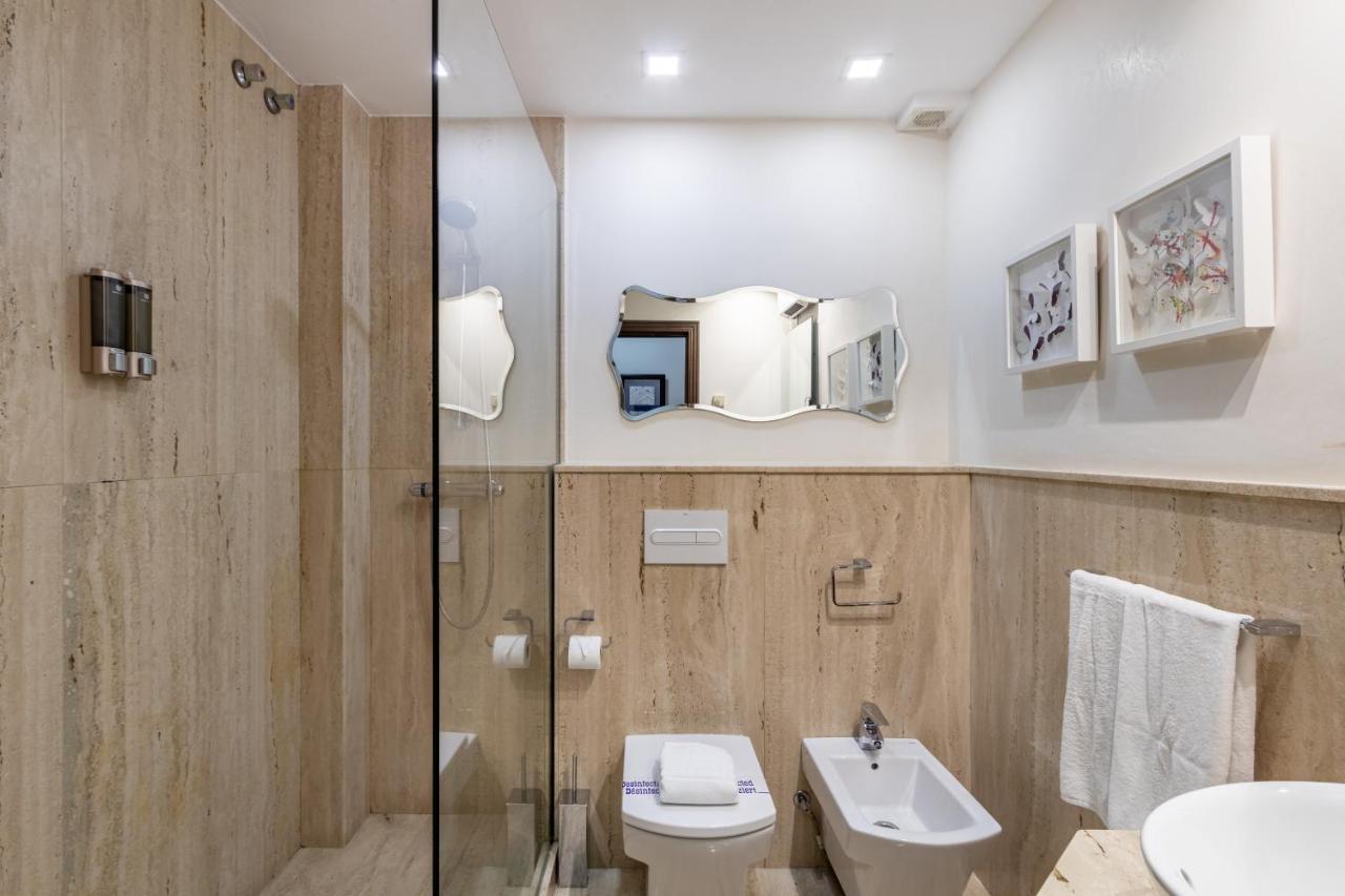 Bns Dauro Suites Granada Exteriör bild