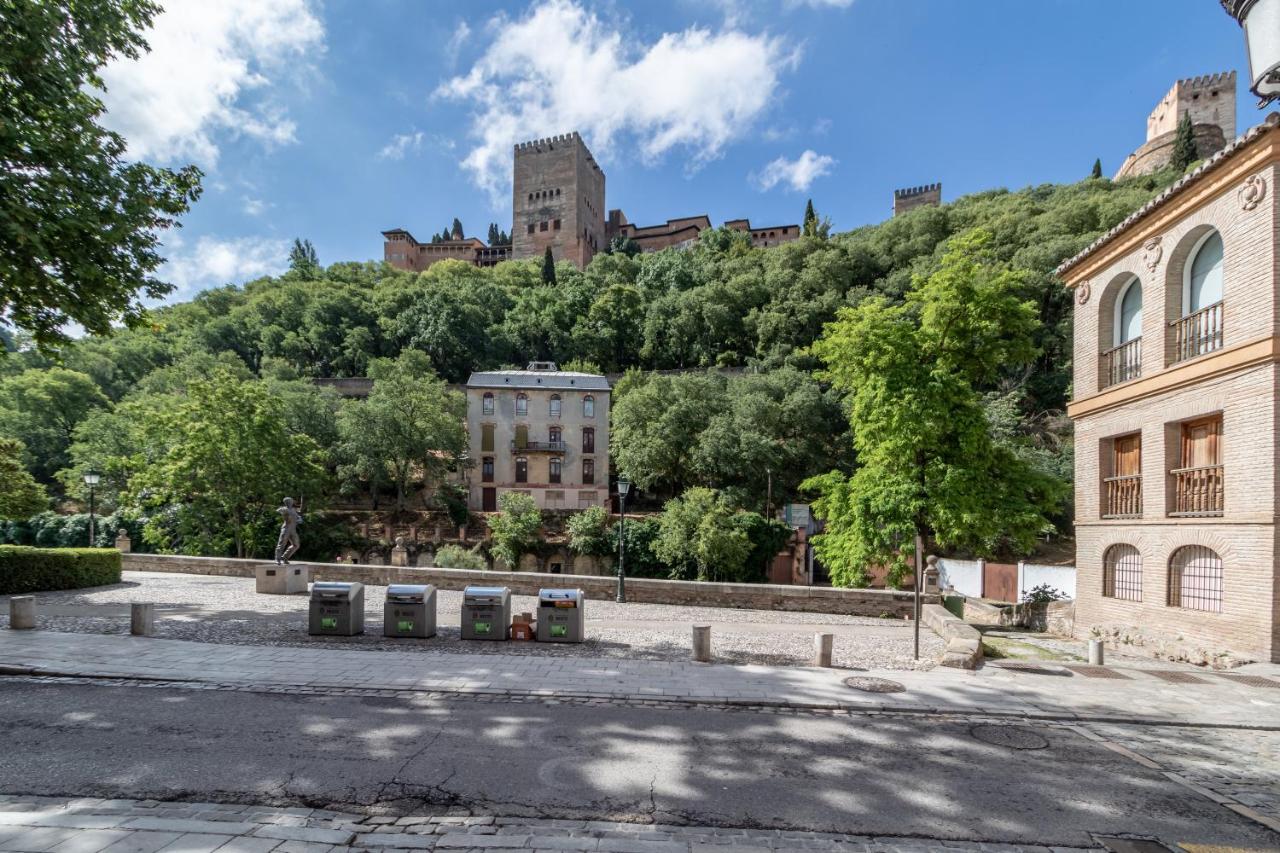 Bns Dauro Suites Granada Exteriör bild