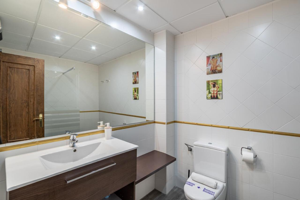 Bns Dauro Suites Granada Exteriör bild